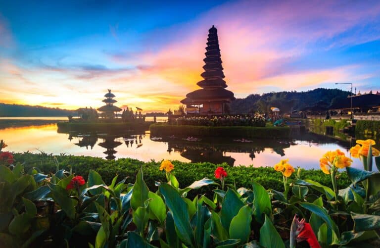 bali 768x501